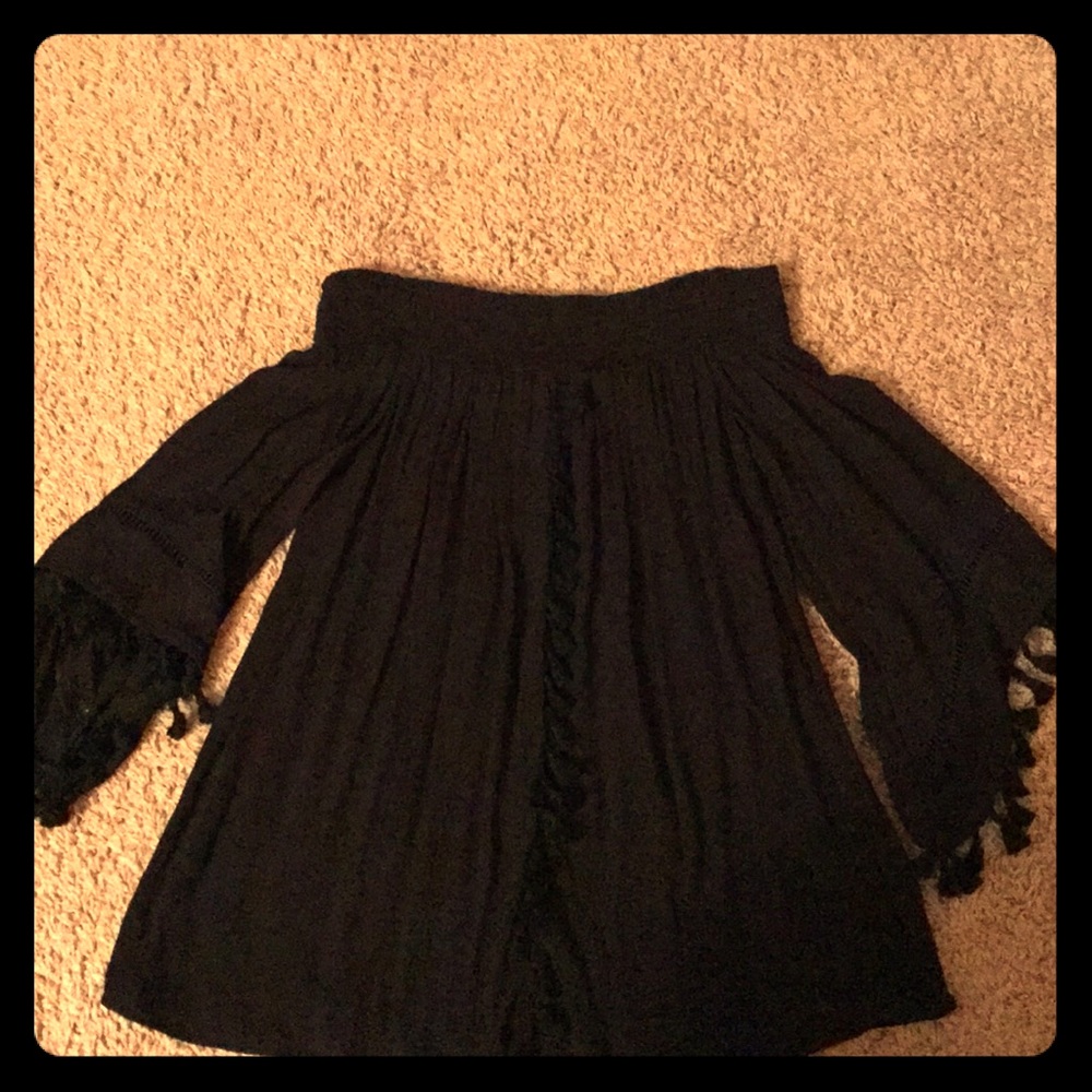 Xhilaration Black Top